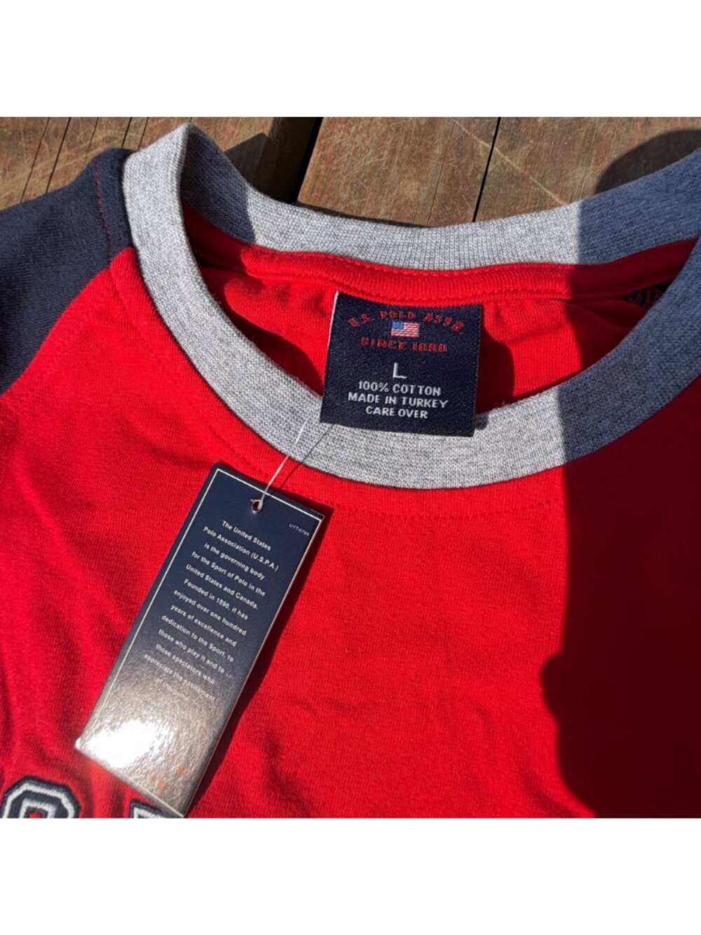 U.S. Polo Assn. Mens Red & Navy Colorblock T-Shirt Large Cotton Casual Raglan Te - Picture 2 of 3